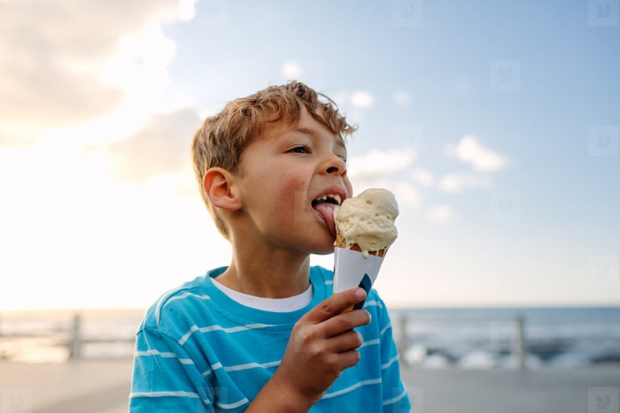 Nằm mơ thấy ăn kem là điềm gì? Đánh đề số mấy?